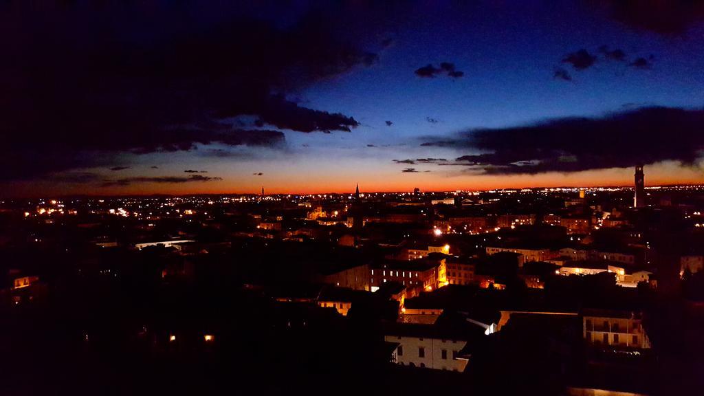 Апартаменты Casa Savio Верона Номер фото